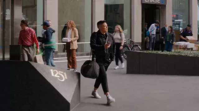 Giuseppe Zanotti Blabber Dégradé Baskets portées par Che Diaz (Sara Ramirez) comme on le voit dans And Just Like That... (S01E08)
