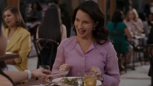 Jason Wu Crinkle Silk Blouse porté par Charlotte York (Kristin Davis) comme on le voit dans And Just Like That... (S01E08)