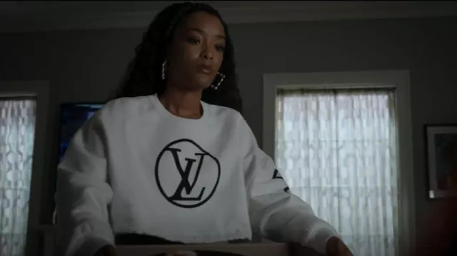 Louis Vuitton Macro Signature Cropped Sweater worn by Diana Tejada (LaToya Tonodeo) as seen in Power Book II: Ghost (S03E01)