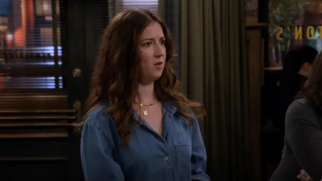 Madewell Herringbone Chain Necklace worn by Angelie Carmen as seen in How I Met Your Father (S02E09)