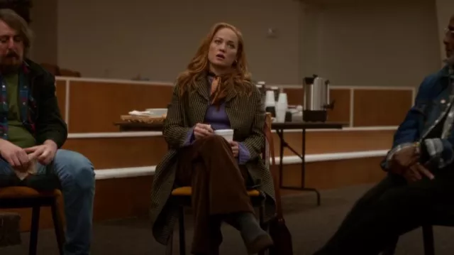 Alexachung Hound­stooth Cot­ton Blend Coat worn by Angie Polaski (Erika Christensen) as seen in Will Trent (S01E09)