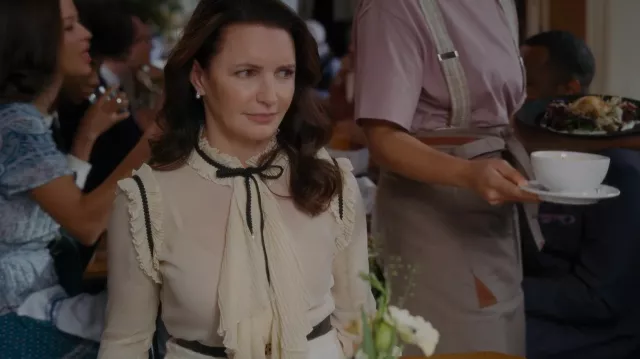 Gucci Cream Contrast Trim Ruffle Detail Long Sleeve Blouse worn by Charlotte York (Kristin Davis) as seen in And Just Like That… (S01E09)