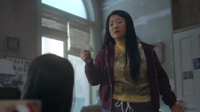 The Mountain King Kit­ten Adult T-Shirt worn by Alice Kwan (Sherry Cola) as seen in Good Trouble (S05E02)