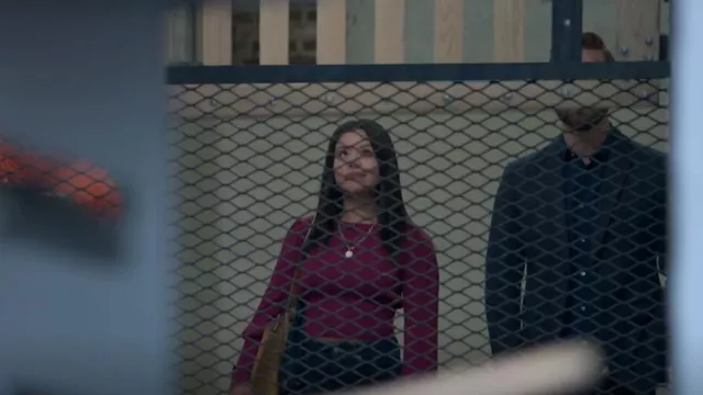 Zara Puff Sleeve Ribbed Sweater porté par Mariana Adams Foster (Cierra Ramirez) vu dans Good Trouble (S05E02)