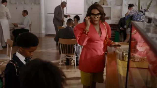 Max Mara Rosi Linen Shorts usados por Lisa Todd Wexley (Nicole Ari Parker) como se ve en And Just Like That... (S01E04)