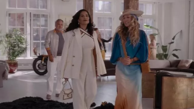 Bvlgari Serpenti Diamond Blast Crossbody Bag worn by Seema Patel (Sarita Choudhury) as seen in And Just Like That… (S01E04)