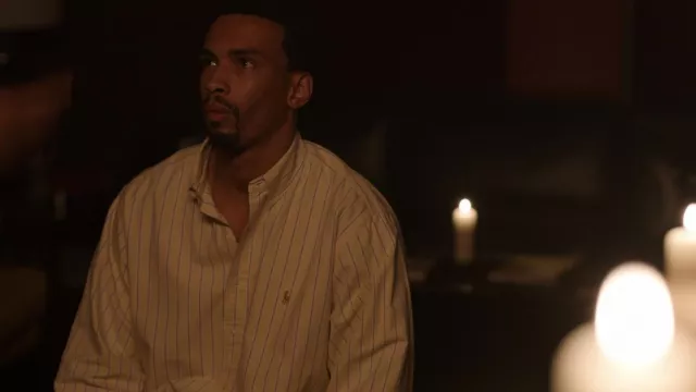 Chemise rayée Ralph Lauren portée par Mitchell 'Divine' Diggs (Julian Elijah Martinez) comme on le voit dans Wu-Tang: An American Saga (S03E08)