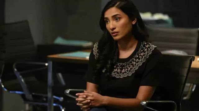 Chloé Printed black top worn by Siya Malik (Anya Banerjee) as seen in The Blacklist TV show outfits (Season 10 Episode 5)