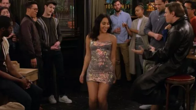Windsor Bria Iridescent Sequin Bodycon Mini Dress worn by Valentina (Francia Raisa) as seen in How I Met Your Father (S02E11)