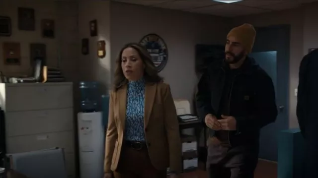Frame Grand Oval Belt worn by Detective Crystal Morales (Elizabeth Rodriguez) as seen in East New York (S01E17)