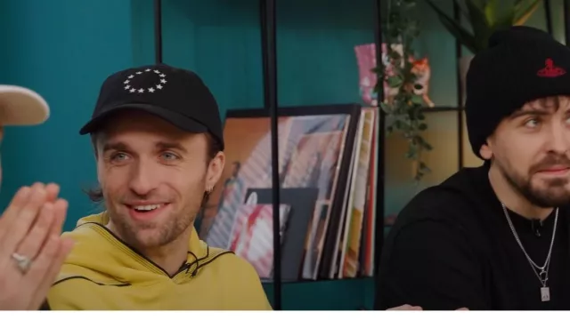 The Star Cap Studio Studies worn by Squeezie in his YouTube video You're not funny, you're out feat. Joyca, Maxenss