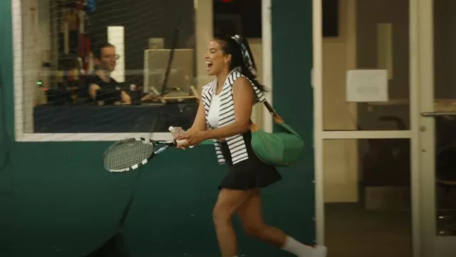 Pickering Boxwood Ezra Large Crossbody worn by Danielle Olivera as seen in Summer House (S07E05)