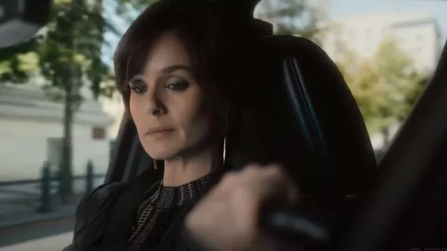 Reiss Skye Metallic Chain Pattern Knit worn by Birdie Nicoletti (Sarah Wayne Callies) as seen in The Company You Keep (S01E05)