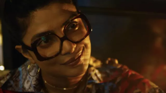 Oversize eyeglasses worn by Sati (Priyanka Chopra) in The Matrix Resurrections movie