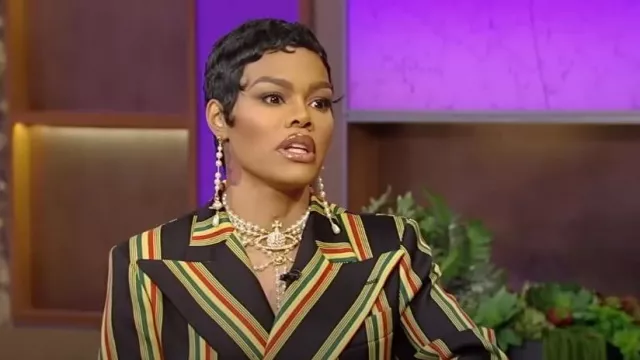 Cropped Double-breasted Blazer worn by Teyana Taylor as seen in Tamron Hall Show on April 3, 2023