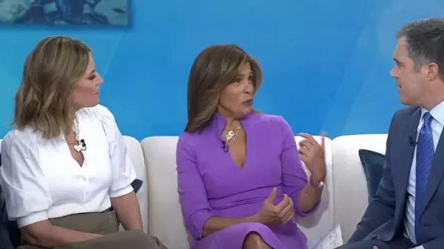 Veronica Beard Coralee Top worn by Savannah Guthrie as seen in Today on April 6, 2023