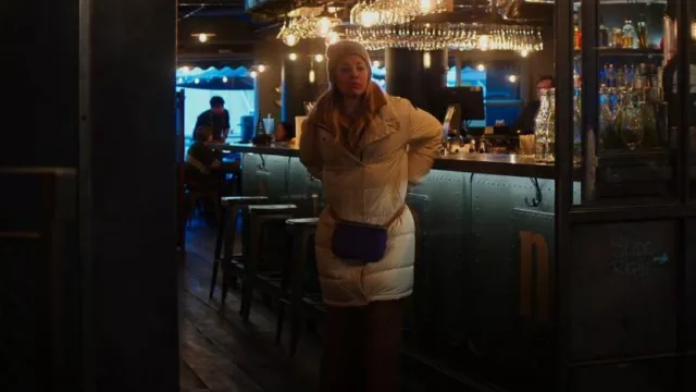 Clare V Quilted Nylon Belt Bag worn by Cassie Bowden (Kaley Cuoco) as seen in The Flight Attendant (S02E03)