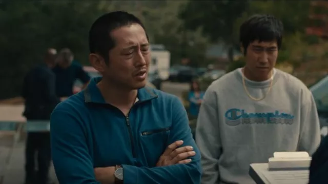 Top de lana activista de la Patagonia usado por Danny Cho (Steven Yeun) como se ve en carne de res (S01E08)