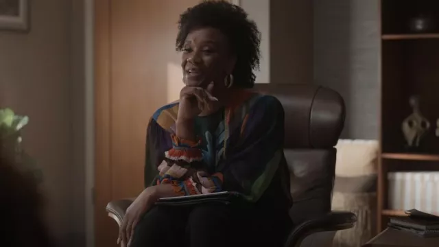 BL-NK Miranda Peasant Blouse In Green worn by Mel Green (Tijuana Ricks) as seen in Tiny Beautiful Things (S01E03)