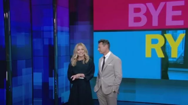 Vestido de Rachel Comey Lyss usado por Kelly Ripa como se ve en LIVE with Kelly and Mark el 14 de abril de 2023
