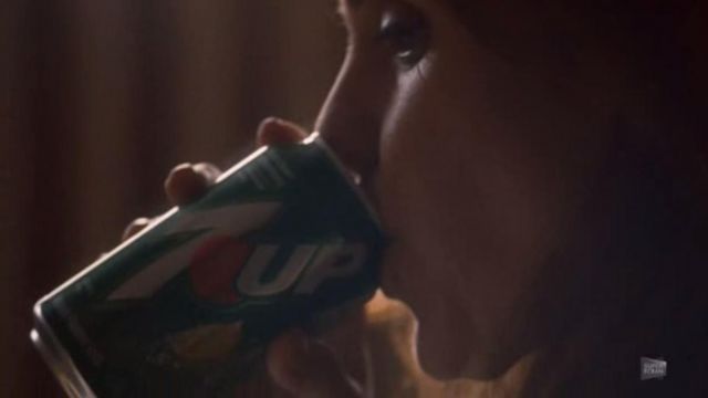 The can of 7-Up to Laurie in The Leftovers