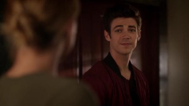 Bomber red G-Star Barry Allen (Grant Gustin) in The Flash S02E06
