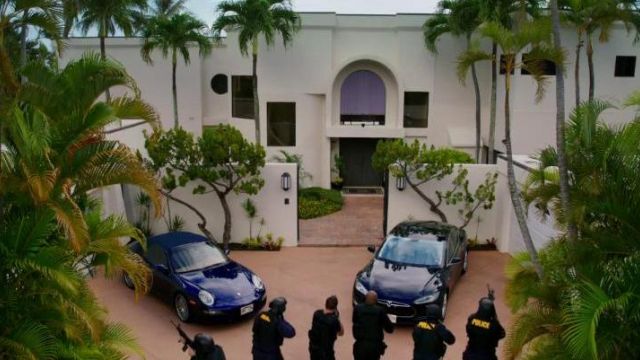 The Tesla Model S in Hawaii Five-0