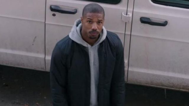 The jacket in navy blue from Michael B. Jordan in Creed