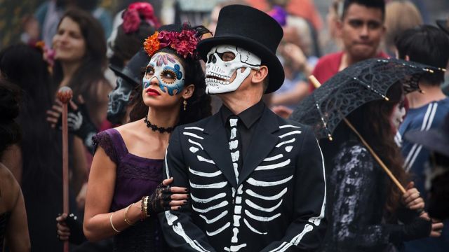 The real costume the day of the dead worn by James Bond (Daniel Craig) in Spectrum