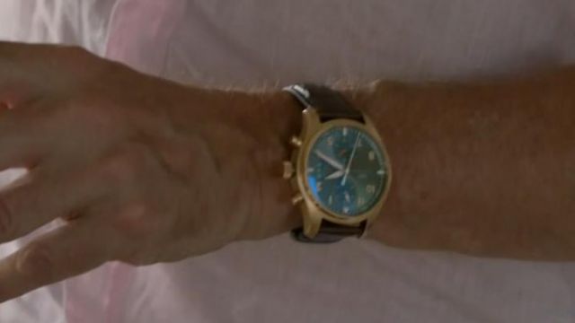 la montre de Hugh Laurie dans the night manager