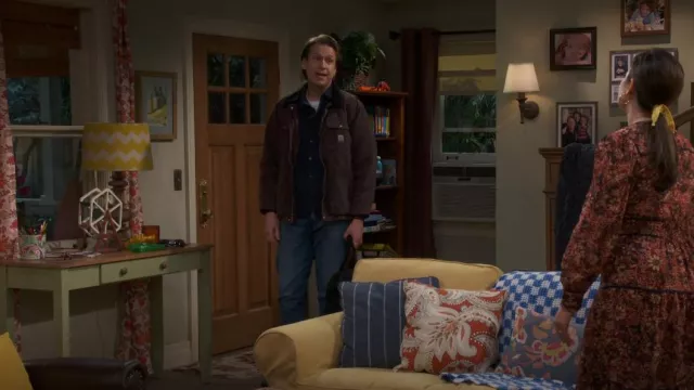 Carhartt Full Swing Jacket worn by Tom (Pete Holmes) as seen in How We Roll (S01E04)