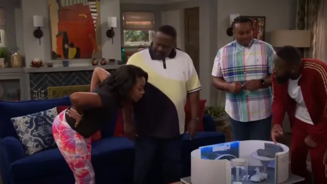 ID Ideaology Compression Dye-Print Side-Pocket Cropped Leggings worn by Tina Butler (Tichina Arnold) as seen in The Neighborhood (S05E18)