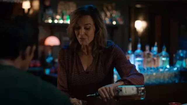 Paige Brea Print­ed Blouse worn by Fran Nicoletti (Polly Draper) as seen in The Company You Keep (S01E08)