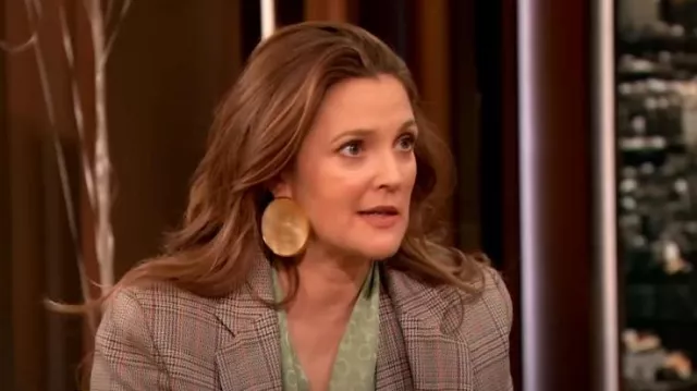 Celine Loose Shirt in Silk Jacquard Mint worn by Drew Barrymore as seen in The Drew Barrymore Show on April 17, 2023