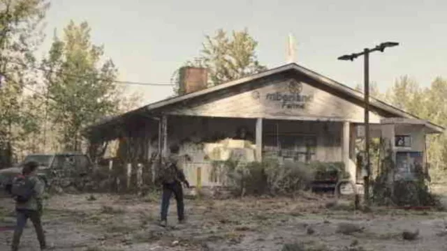 Priddis General Store en el condado de Foothills como la gasolinera abandonada de Cumberland Farms en The Last of Us (S01E03)