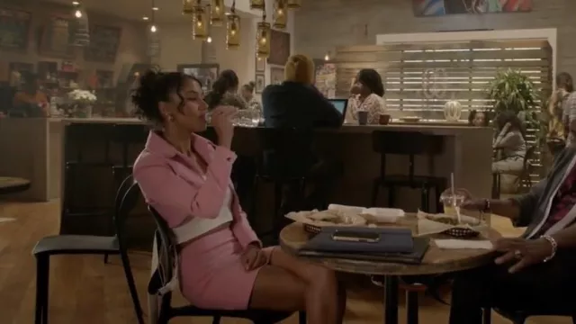 Recto Low-Rise Mini Skirt worn by Layla Keating (Greta Onieogou) as seen in All American (S05E17)