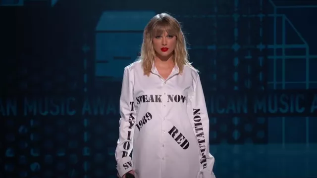 Speak Nowe 1989 RED White button up shirt worn by Taylor Swift for her  Live performance at the 2019 American Music Awards
