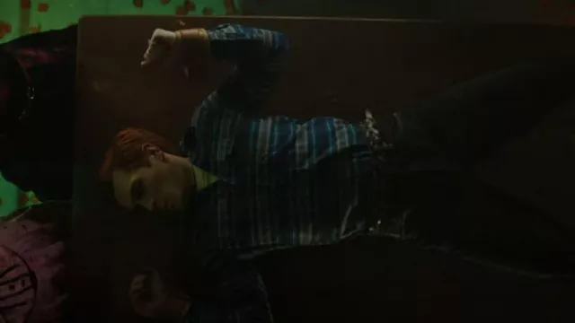 Eddie Bauer Ex­pe­di­tion Flex Flan­nel Shirt worn by Archie Andrews (KJ Apa) as seen in Riverdale (S07E05)