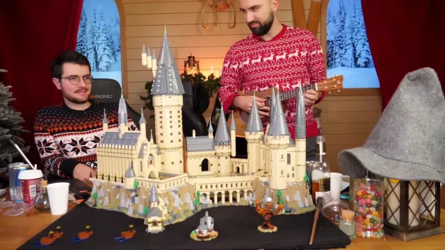 Le château de Poudlard en Lego construit par Amixem dans la vidéo ON A CONSTRUIT POUDLARD LEGO EN 24H ! (Sans dormir) (On s’est décomposé)