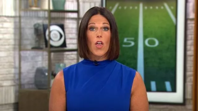 Alexia Admor Sofia Vestido en lapislázuli usado por Dana Jacobson como se ve en CBS Mornings el 28 de abril de 2023