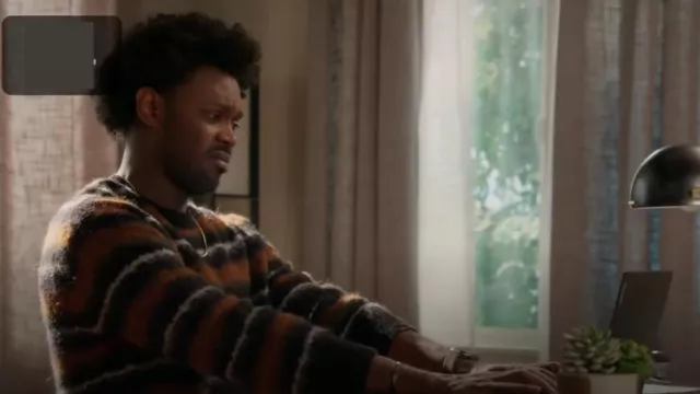 All Saints Oskar Crewneck Suéter usado por Noah Koles (Echo Kellum) como se ve en Grand Crew (S02E09)