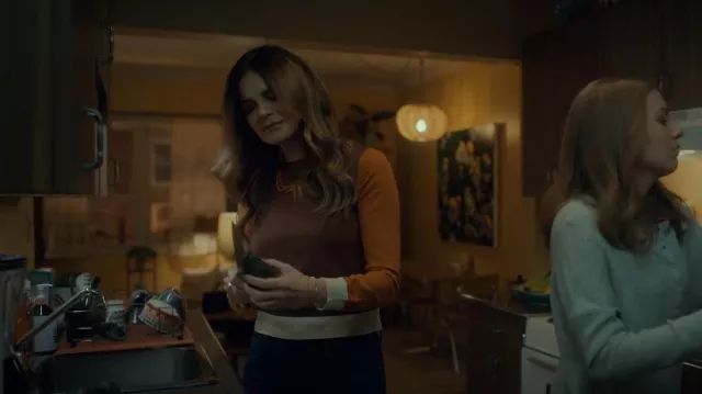 Compania Spaghetti Western Colourblock Cropped Sweater worn by Kara (Betsy Brandt) as seen in Accused (S01E14)