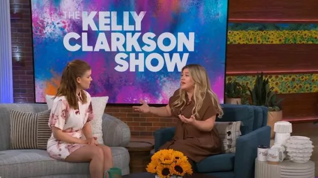 Stella McCartney Rewild Fauna Print Silk Skirt worn by Kate Mara as seen in The Kelly Clarkson Show on May 2, 2023