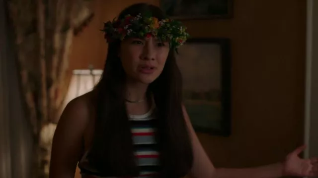 Zara Jacquard Crop Top worn by Belly Conklin (Lola Tung) as seen in The Summer I Turned Pretty (S01E03)