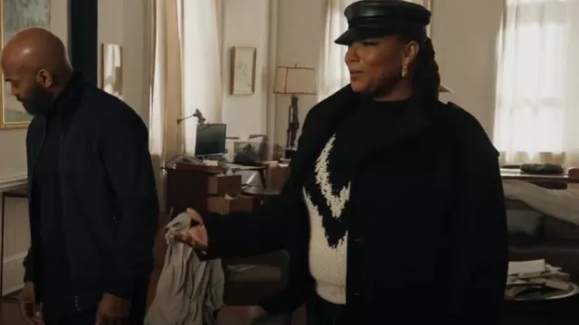 Veronica Beard Toril Chevron Roll Neck Jumper worn by Robyn McCall (Queen Latifah) as seen in The Equalizer (S03E16)