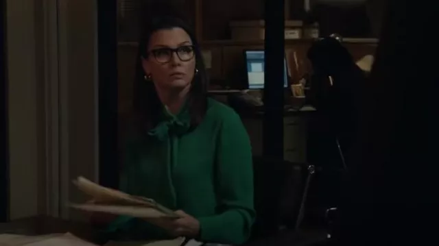 Chemisier à col cravate Cece porté par Erin Reagan (Bridget Moynahan) vu dans Blue Bloods (S13E19)