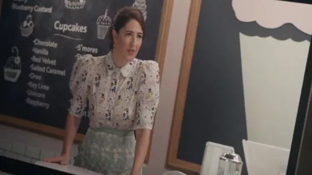 Alice + Olivia Women's Willa Scrunched Puff-Sleeve Top worn by Natalie Greer (D'Arcy Carden) as seen in Barry (S04E05)