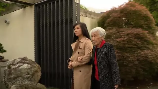 Hobbs london Saskia Trench porté par Weijia Jiang vu dans CBS Mornings le 19 mai 2023