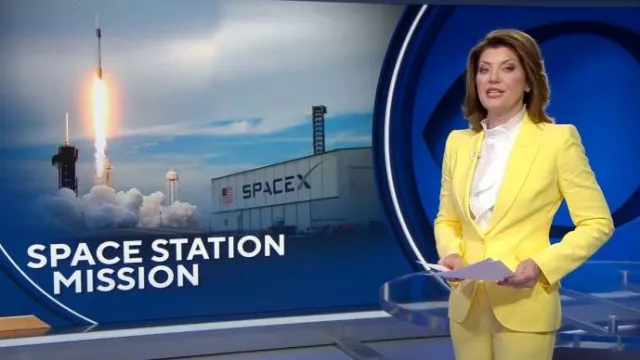 Alexander McQueen Classic Single-Breasted Suiting Blazer worn by Norah O'Donnell as seen in CBS Evening News on May 22, 2023