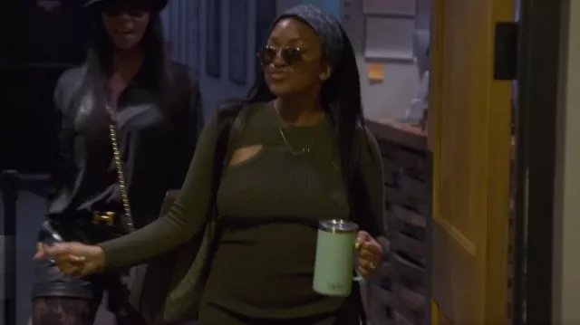 Yeti Ram­bler® 24 OZ Much used by Drew Sidora as seen in The Real Housewives of Atlanta (S15E03)
